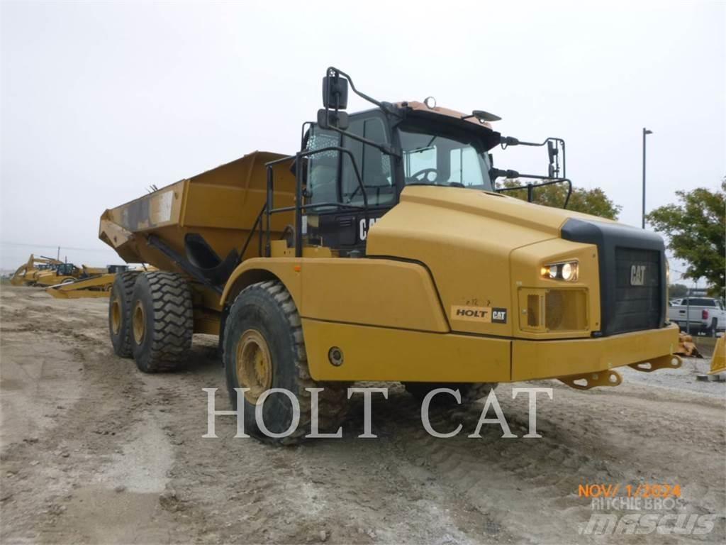 CAT 745-04 鉸接式起吊車