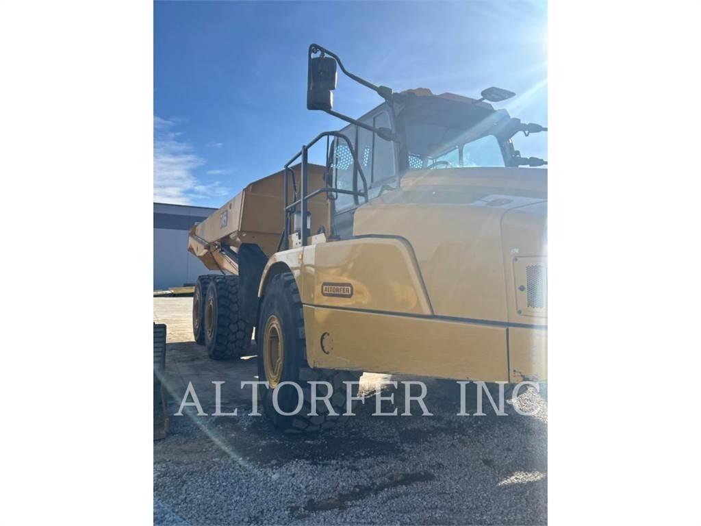 CAT 745-04 鉸接式起吊車