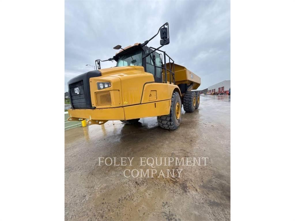 CAT 745-04 鉸接式起吊車