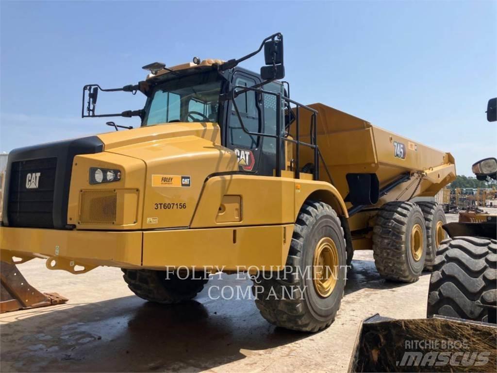 CAT 745-04 鉸接式起吊車