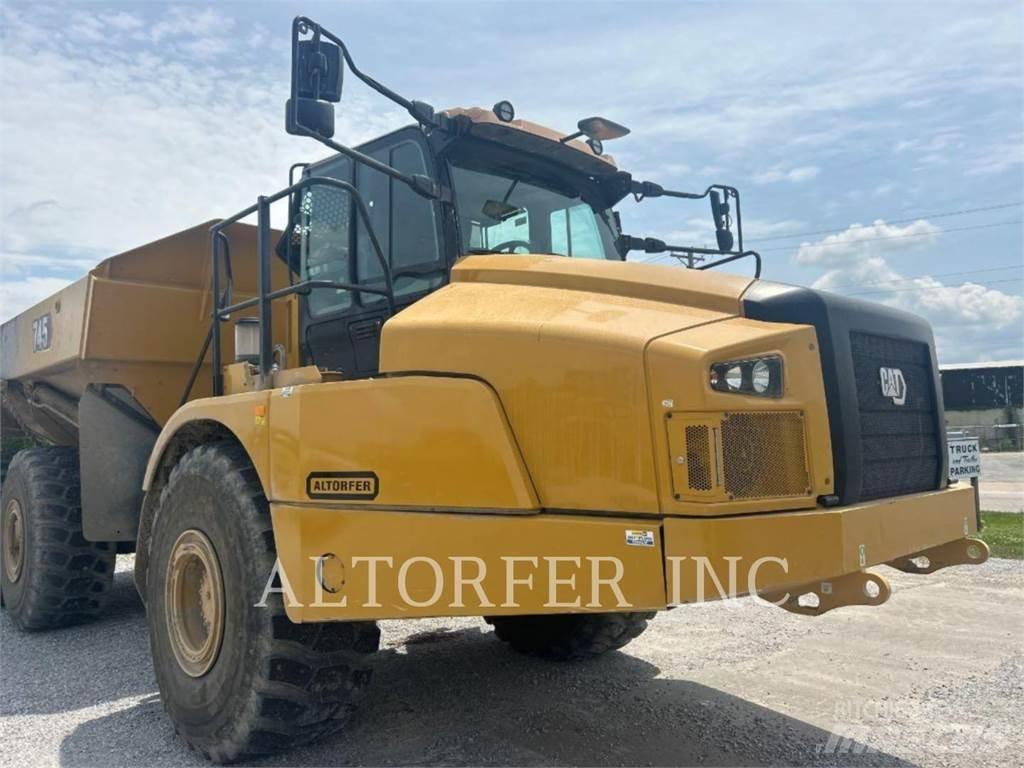 CAT 745-04 鉸接式起吊車