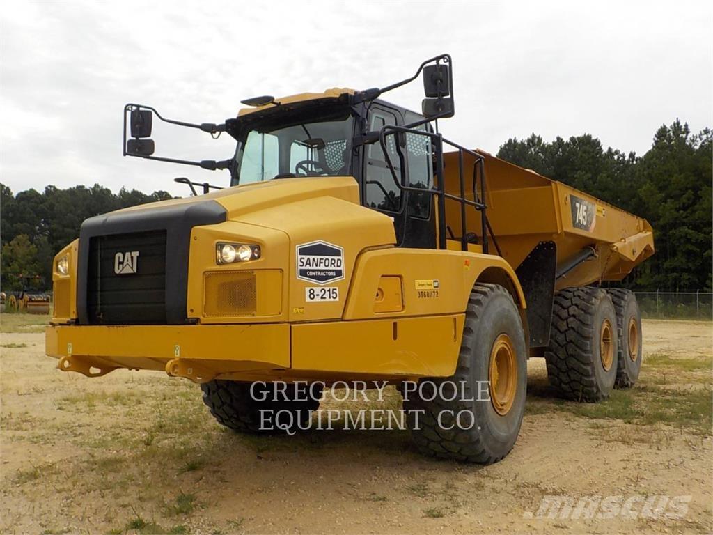CAT 745-04 鉸接式起吊車