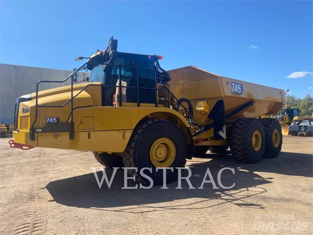 CAT 745-04LRC 鉸接式起吊車