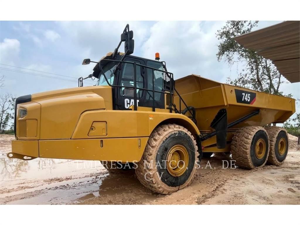 CAT 745-04LRC 鉸接式起吊車
