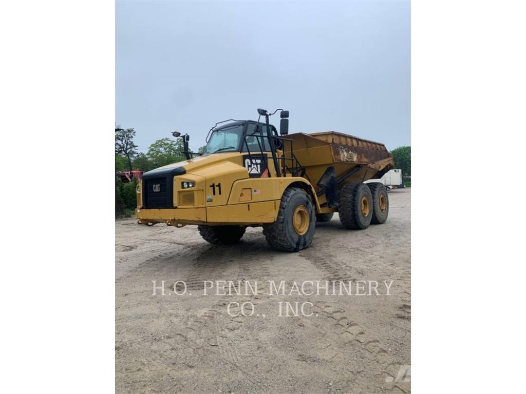 CAT 745 C 鉸接式起吊車