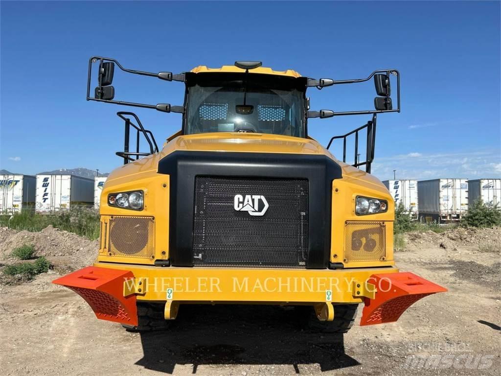CAT 745 TG 鉸接式起吊車