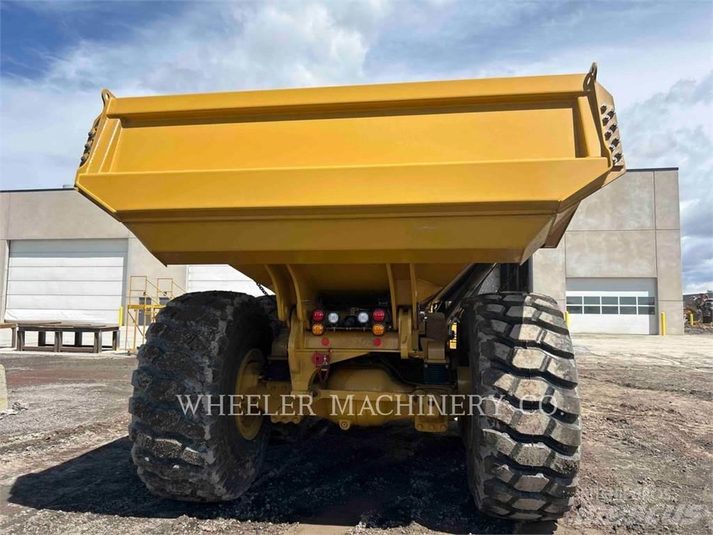 CAT 745 TG 鉸接式起吊車