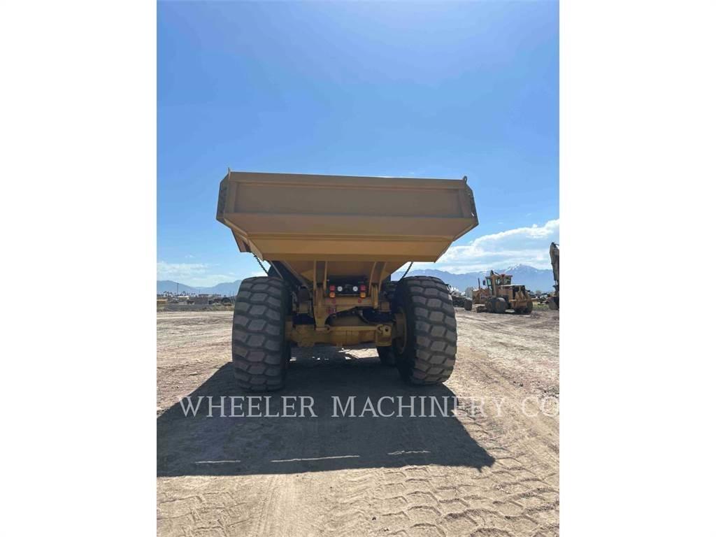 CAT 745 TG 鉸接式起吊車