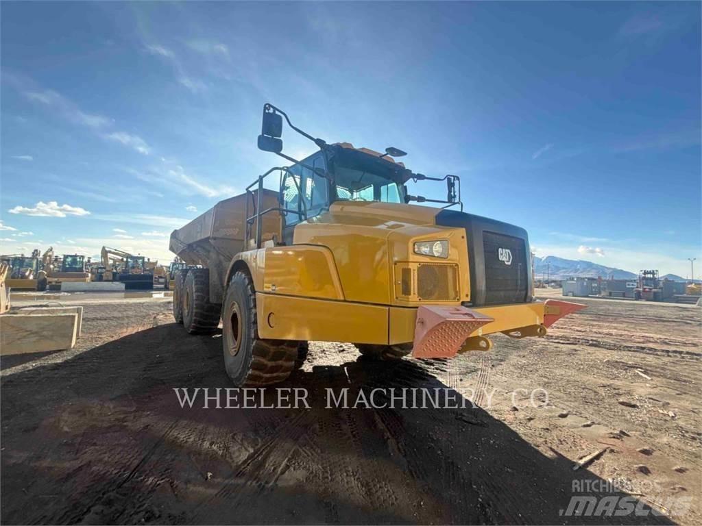CAT 745 TG 鉸接式起吊車