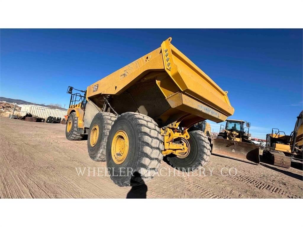 CAT 745 TG 鉸接式起吊車