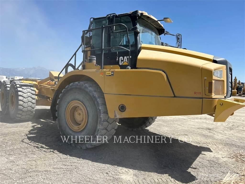 CAT 745 W/PAN 鉸接式起吊車