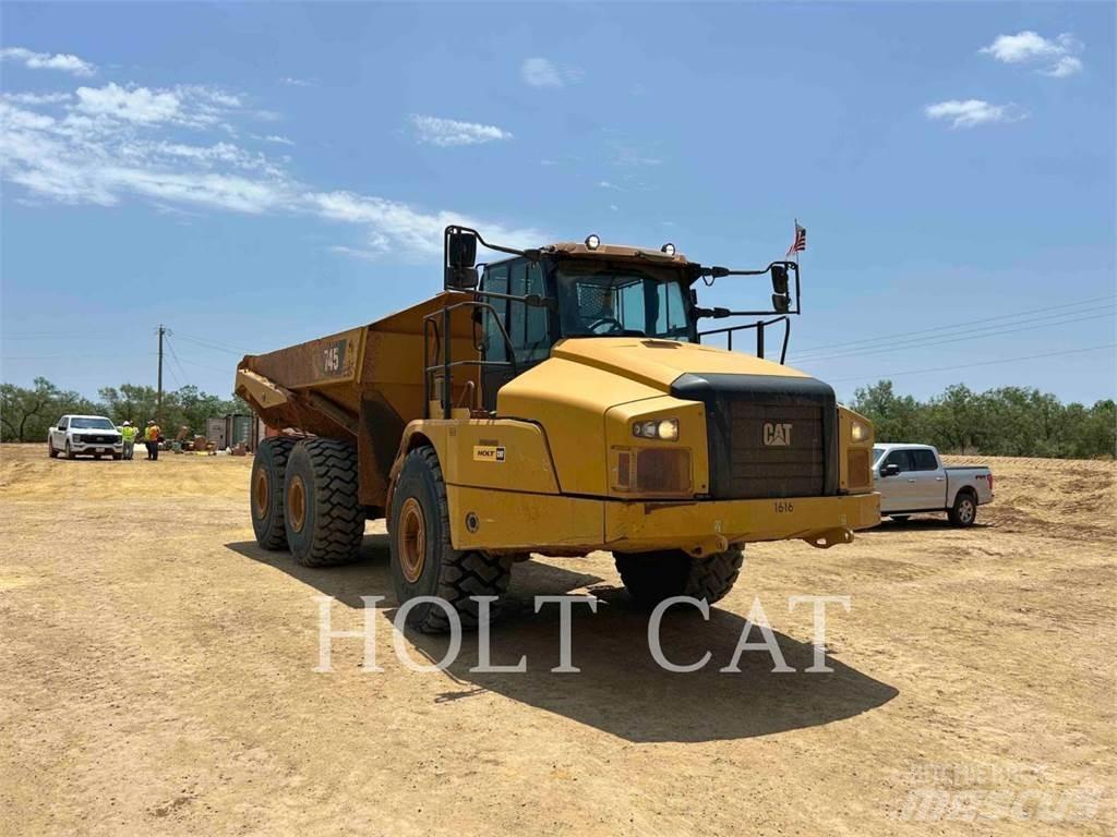 CAT 74504 鉸接式起吊車