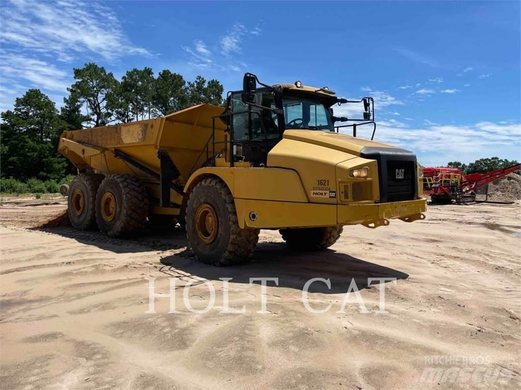 CAT 74504 鉸接式起吊車