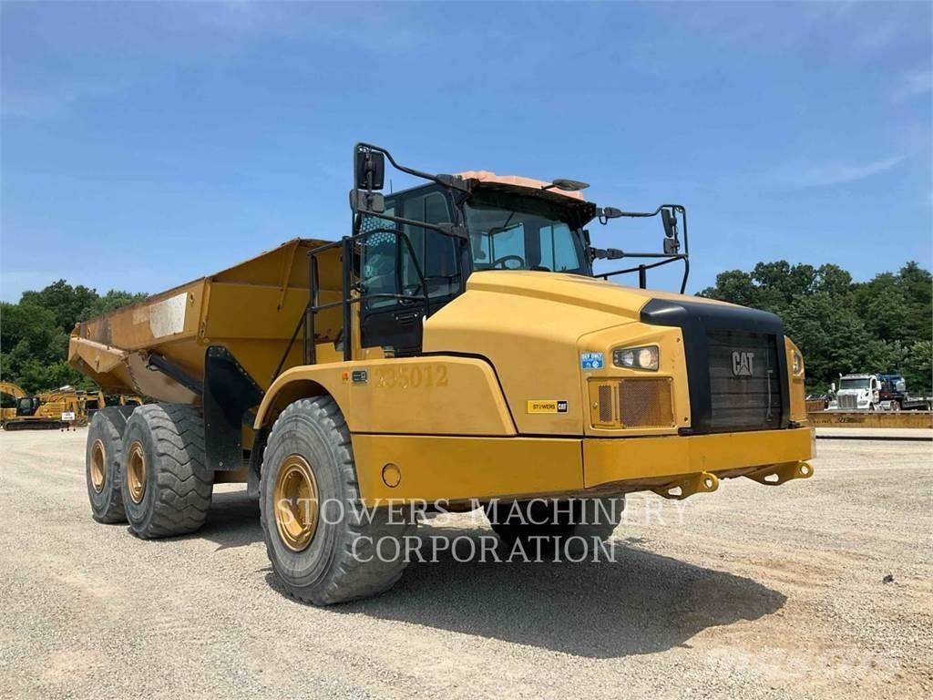 CAT 74504 鉸接式起吊車