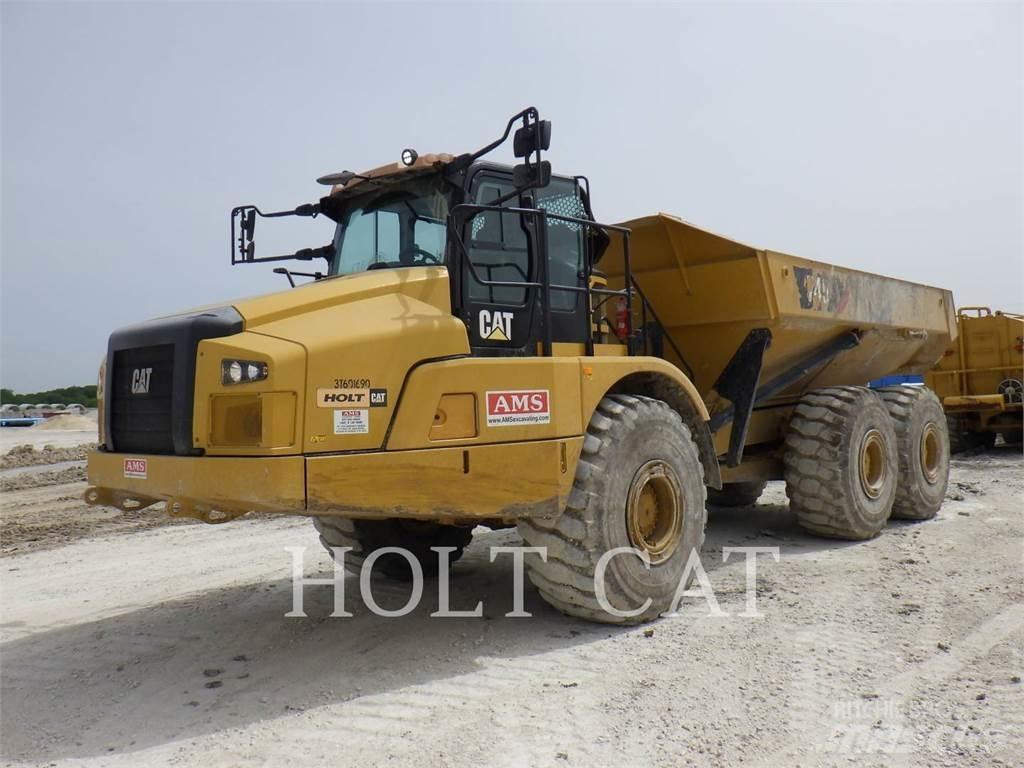 CAT 74504 鉸接式起吊車