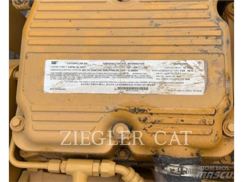 CAT 745C 鉸接式起吊車
