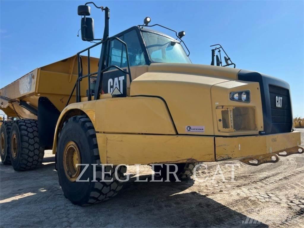 CAT 745C 鉸接式起吊車