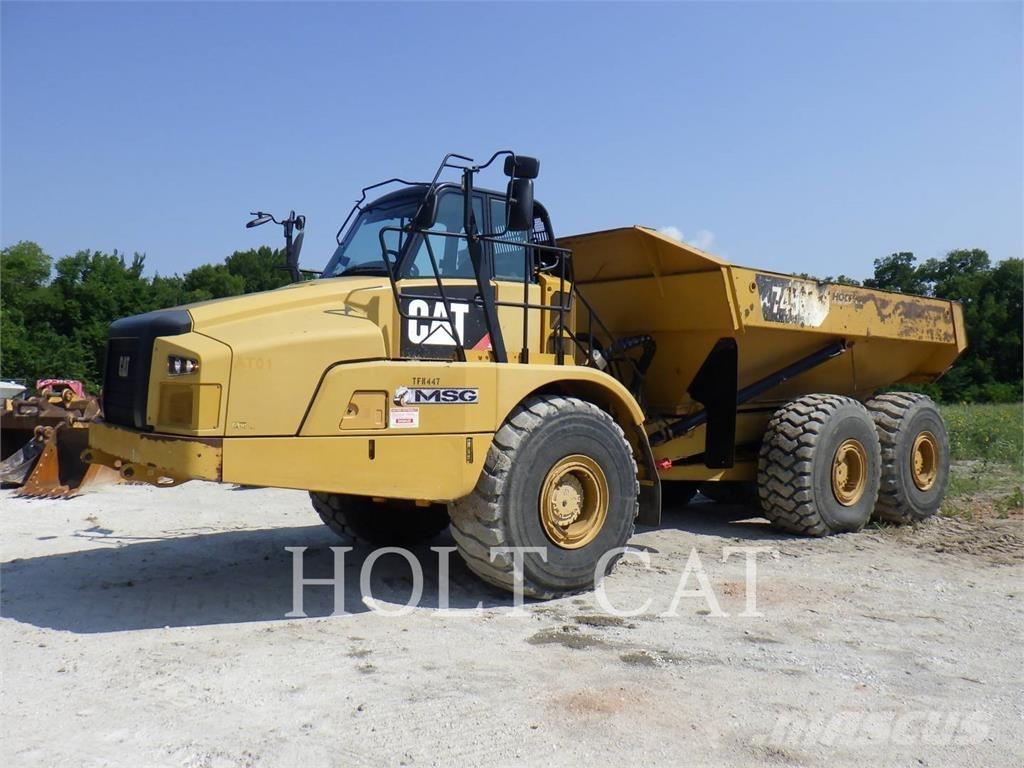 CAT 745C 鉸接式起吊車