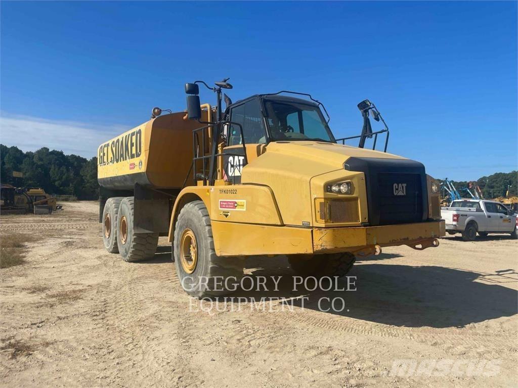 CAT 745C 鉸接式起吊車