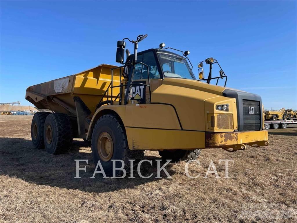 CAT 745C 鉸接式起吊車