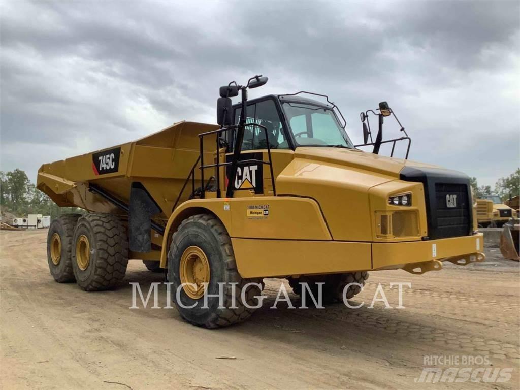 CAT 745C T 鉸接式起吊車