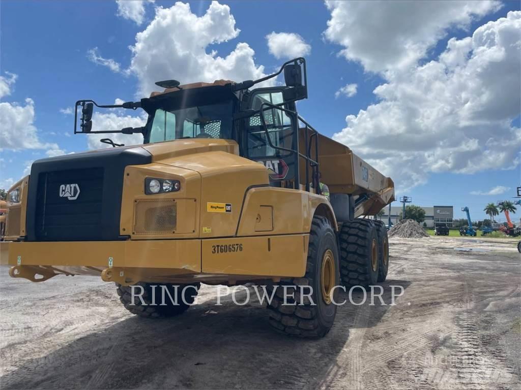 CAT 745TG 鉸接式起吊車