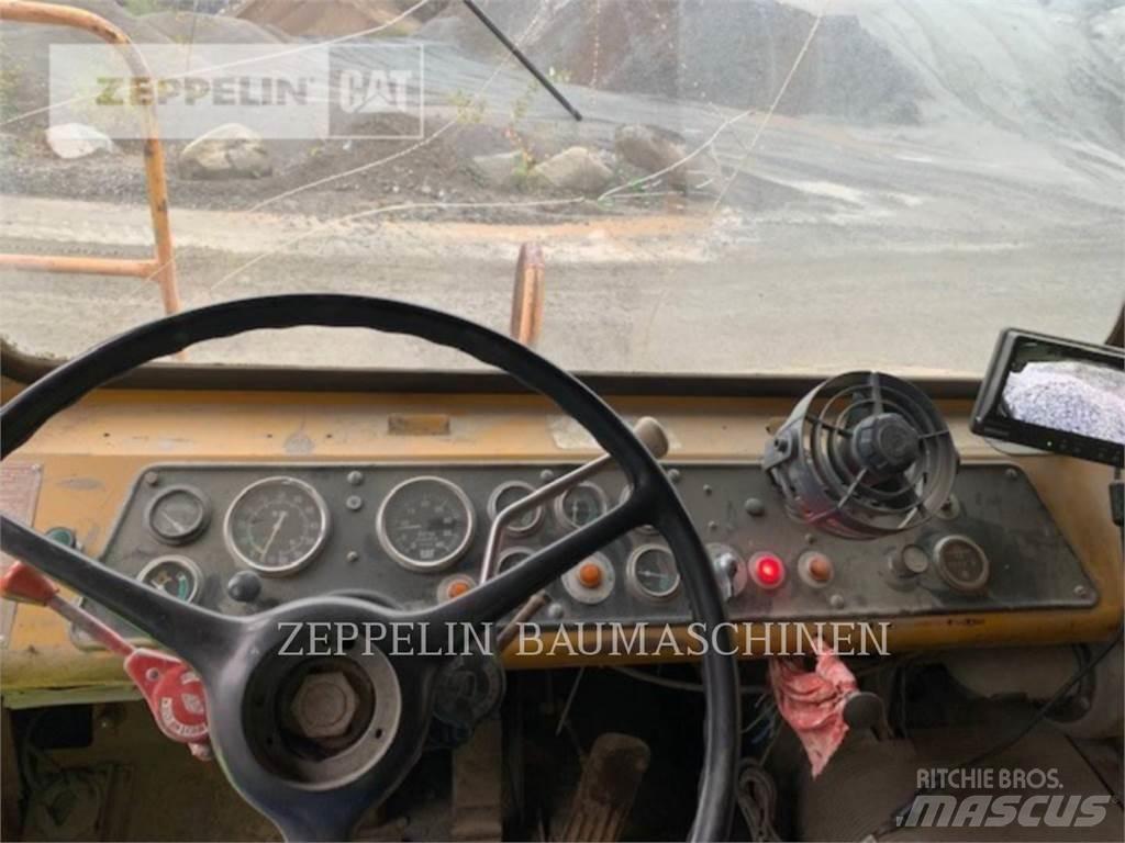 CAT 769 鉸接式起吊車