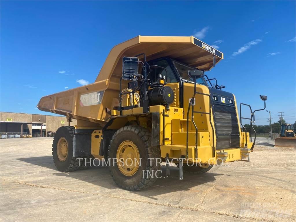 CAT 770 G 鉸接式起吊車