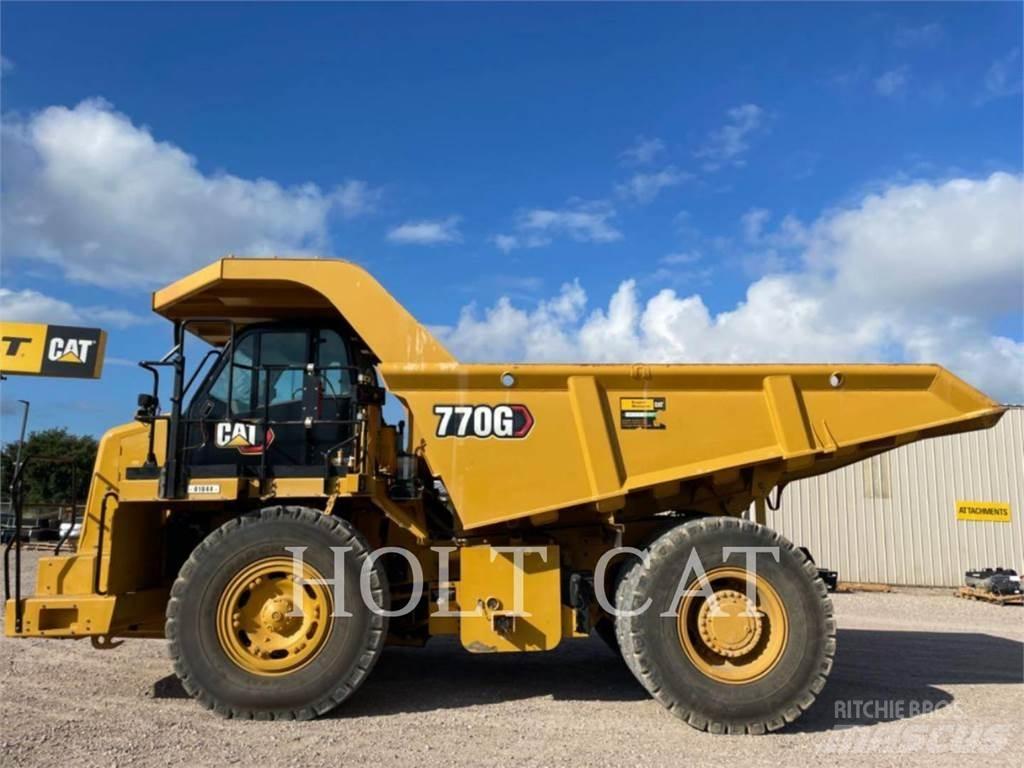 CAT 770G 鉸接式起吊車