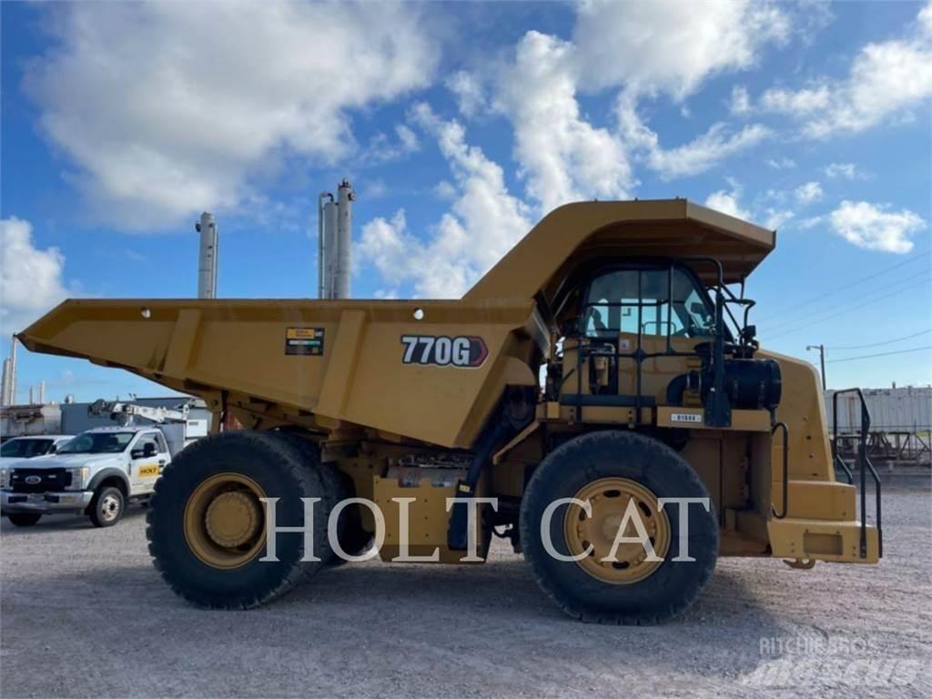 CAT 770G 鉸接式起吊車