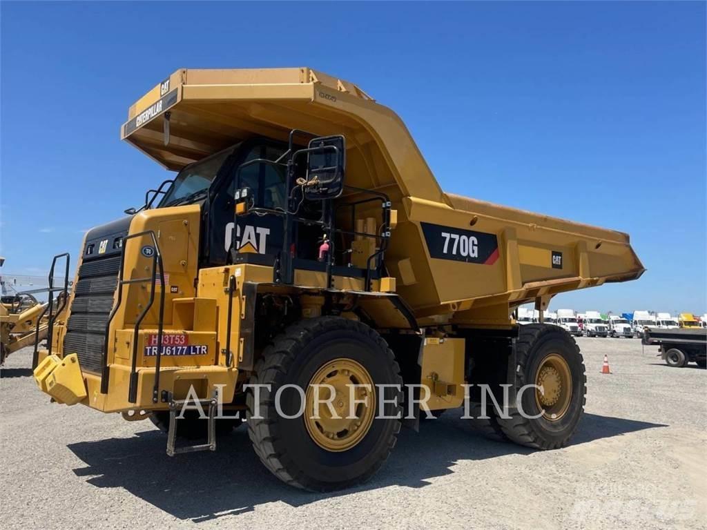 CAT 770G 鉸接式起吊車