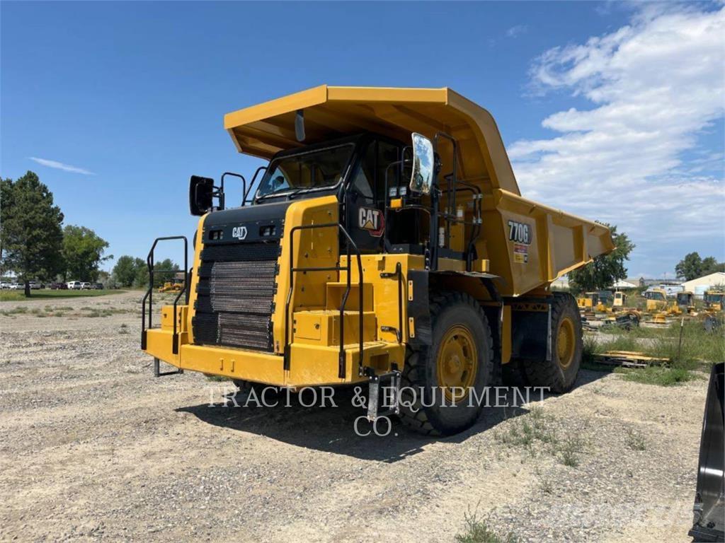 CAT 770G 鉸接式起吊車