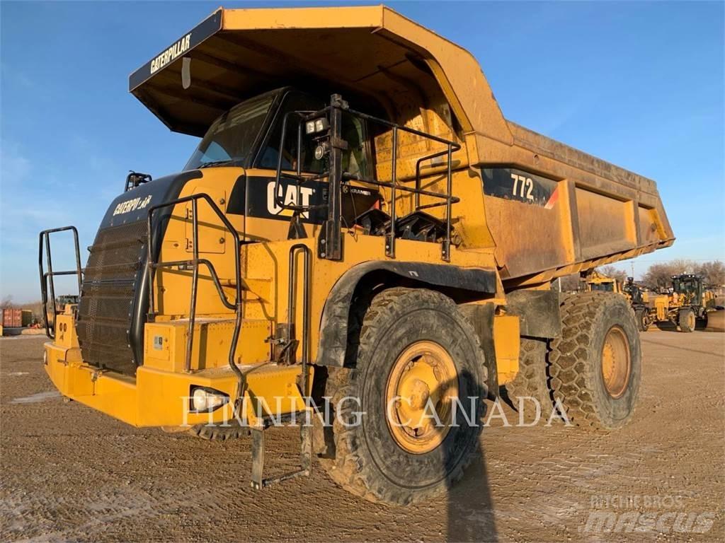 CAT 772 鉸接式起吊車