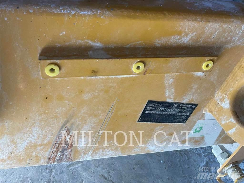 CAT 772G 鉸接式起吊車