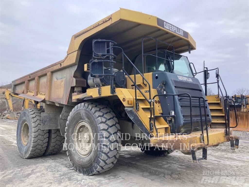 CAT 773F 鉸接式起吊車