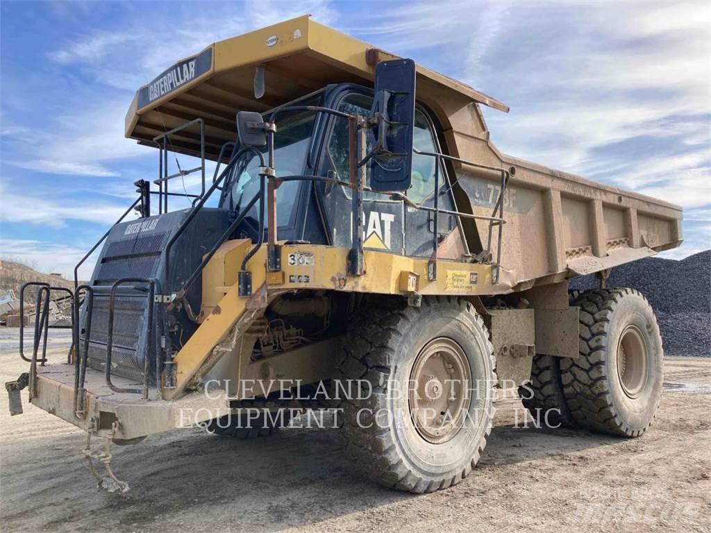 CAT 773F 鉸接式起吊車