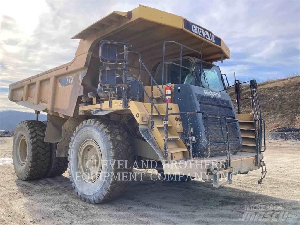 CAT 773F 鉸接式起吊車