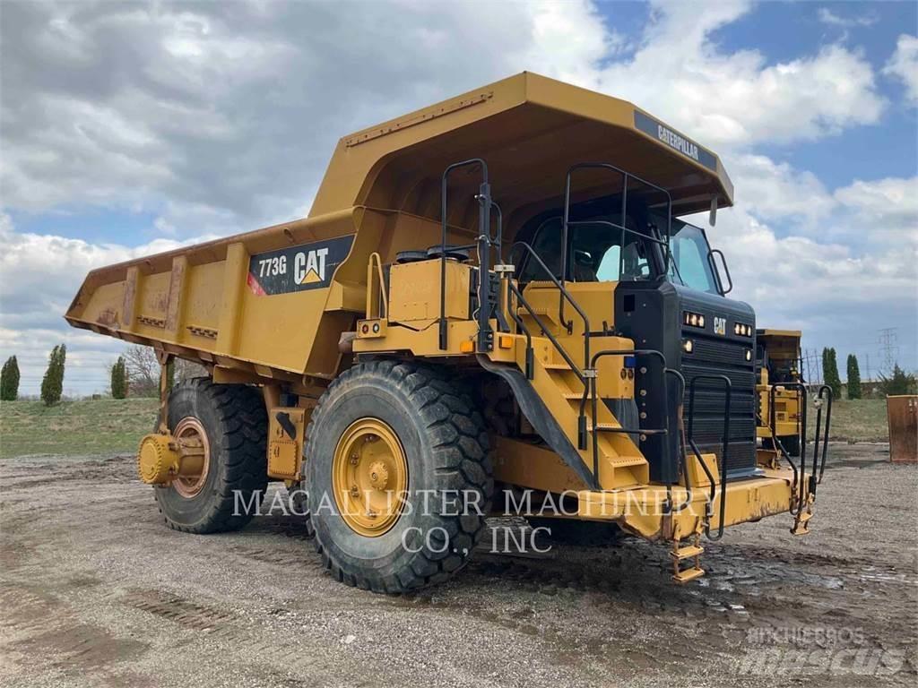 CAT 773G 鉸接式起吊車