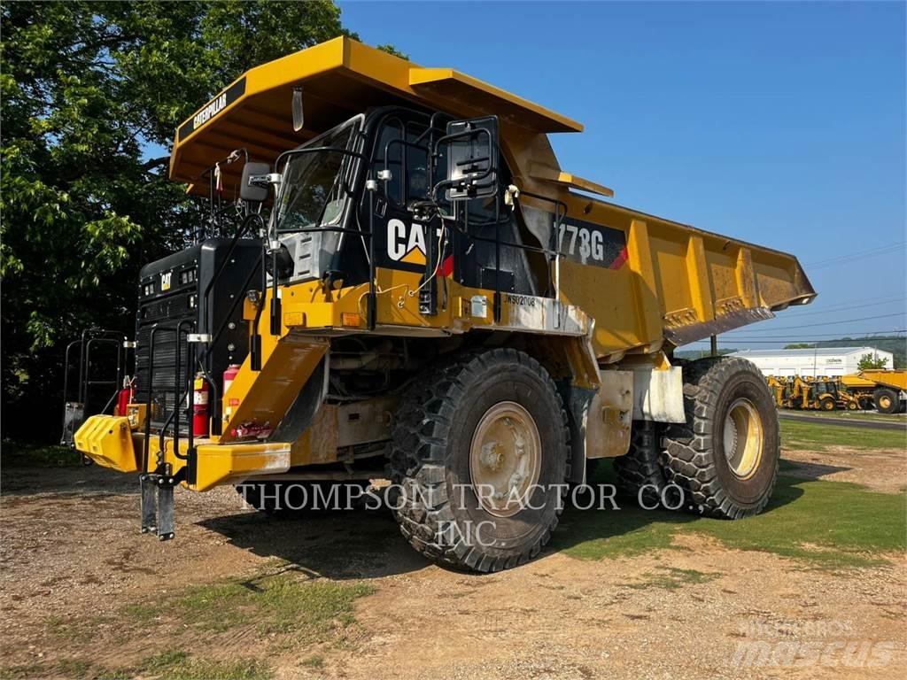 CAT 773G 鉸接式起吊車