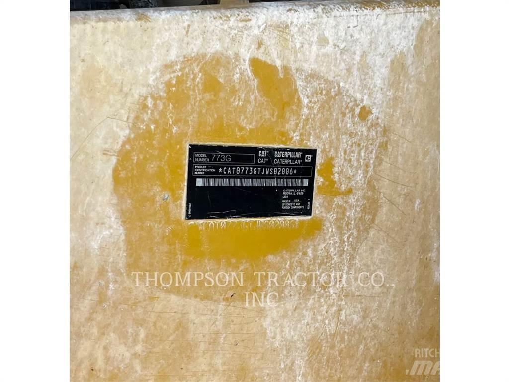 CAT 773G 鉸接式起吊車