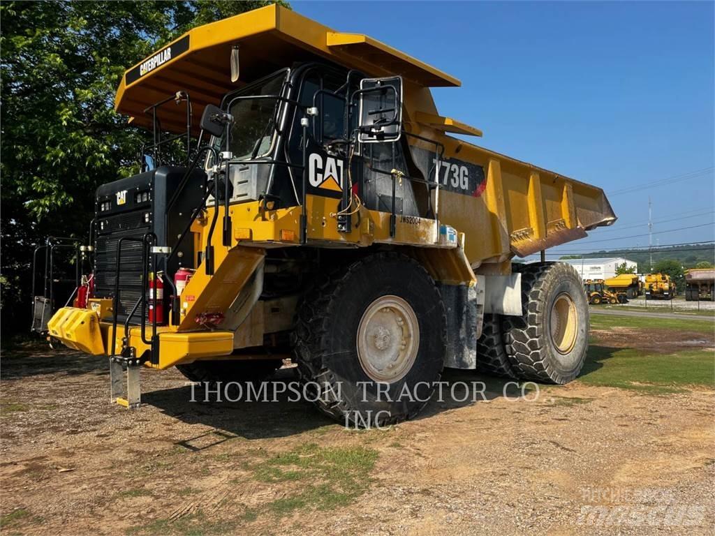 CAT 773G 鉸接式起吊車