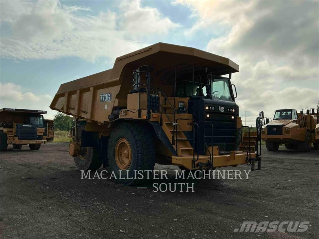 CAT 773G 鉸接式起吊車