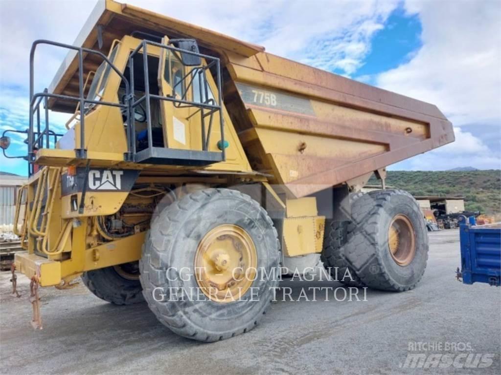CAT 775B 鉸接式起吊車