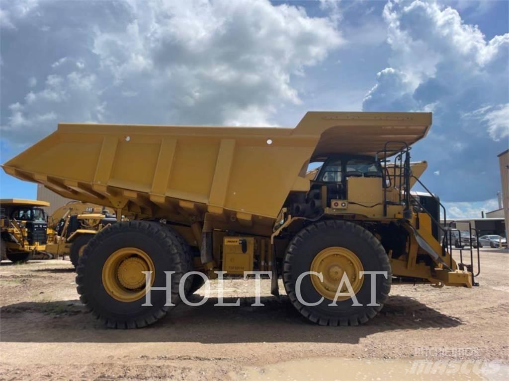 CAT 775G 鉸接式起吊車