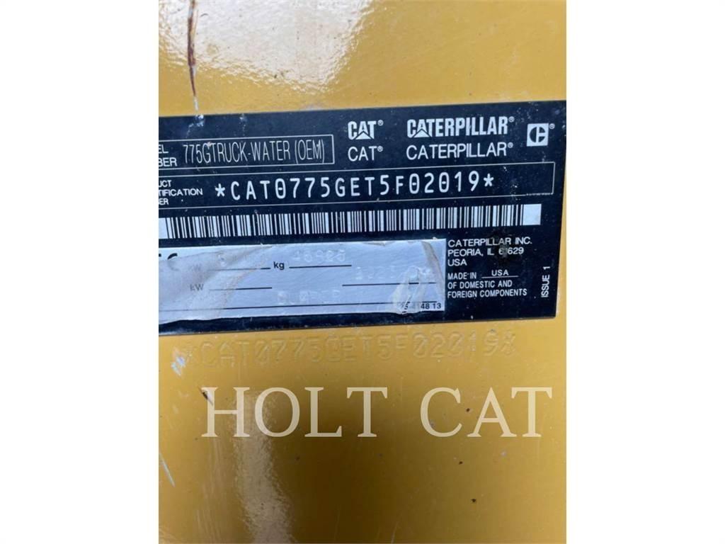 CAT 775G 鉸接式起吊車