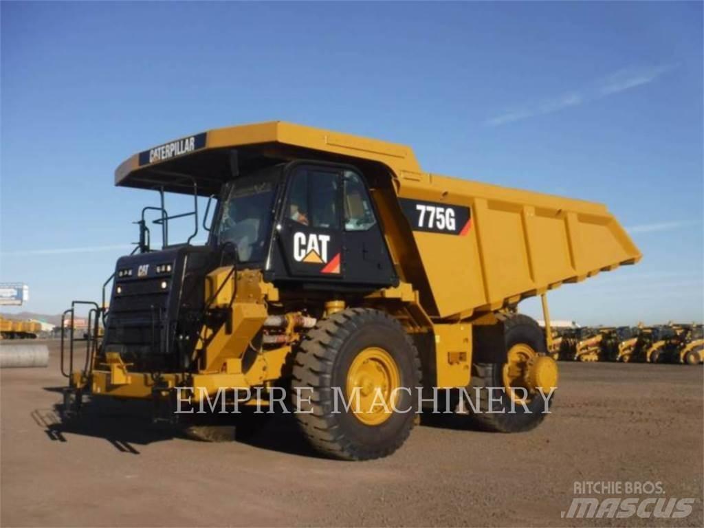 CAT 775G 鉸接式起吊車
