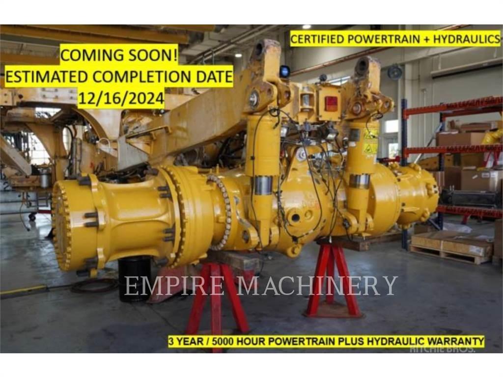 CAT 775G 鉸接式起吊車