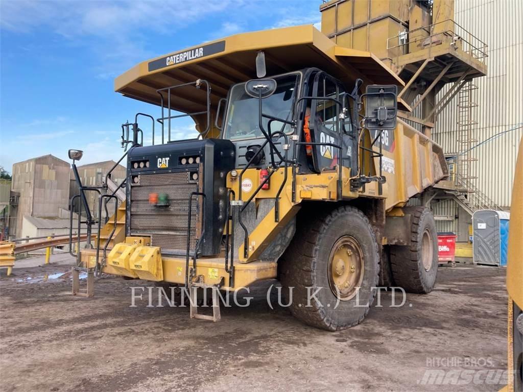CAT 775G 鉸接式起吊車