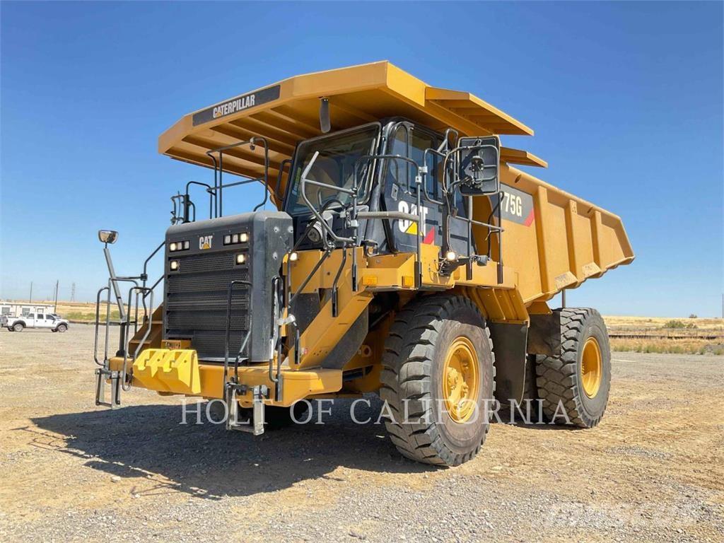 CAT 775G 鉸接式起吊車