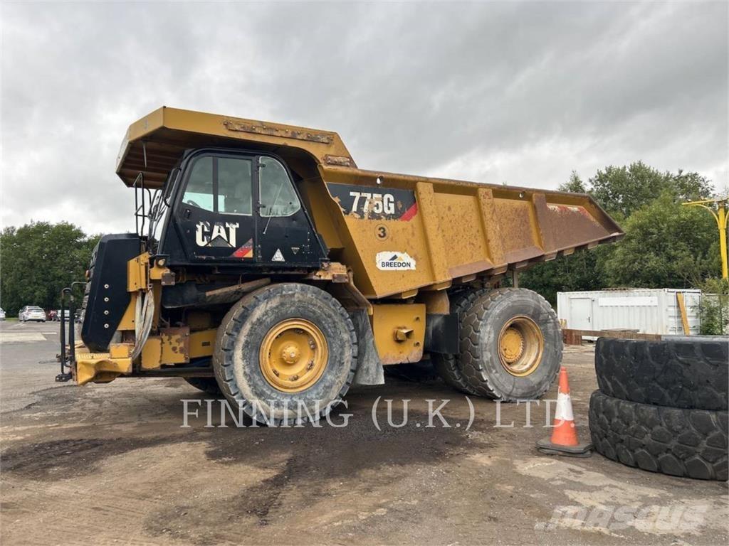 CAT 775G 鉸接式起吊車